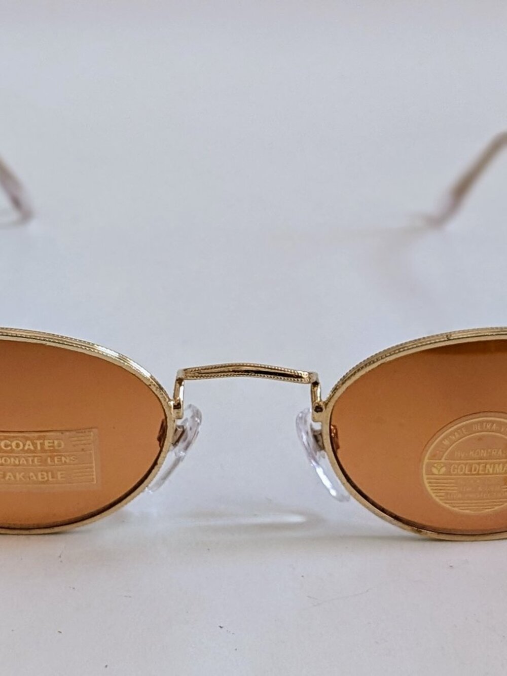 NWT Vintage 90's Classic Oval Metal Sport Sunglasses (Gold)